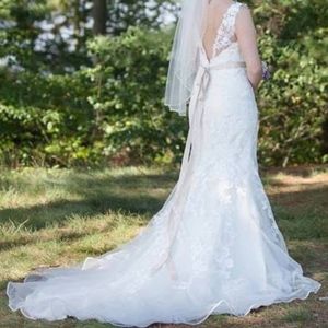 Stella York Bridal Gown (Style 5932)